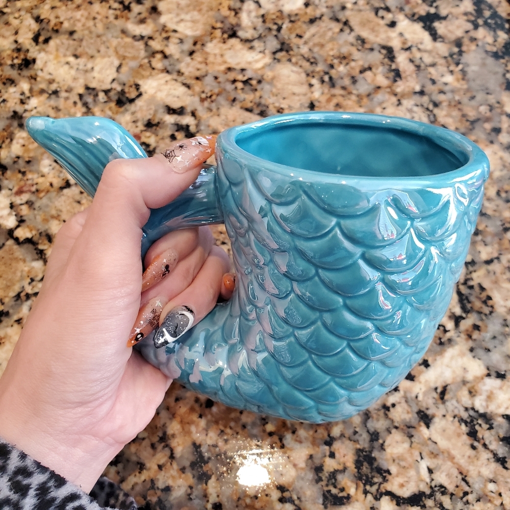 Blue iridescent mermaid mug
